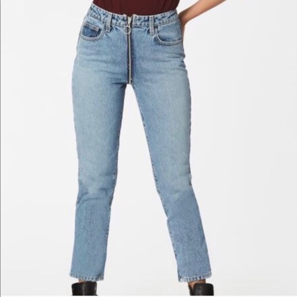 Carmar front zip jeans